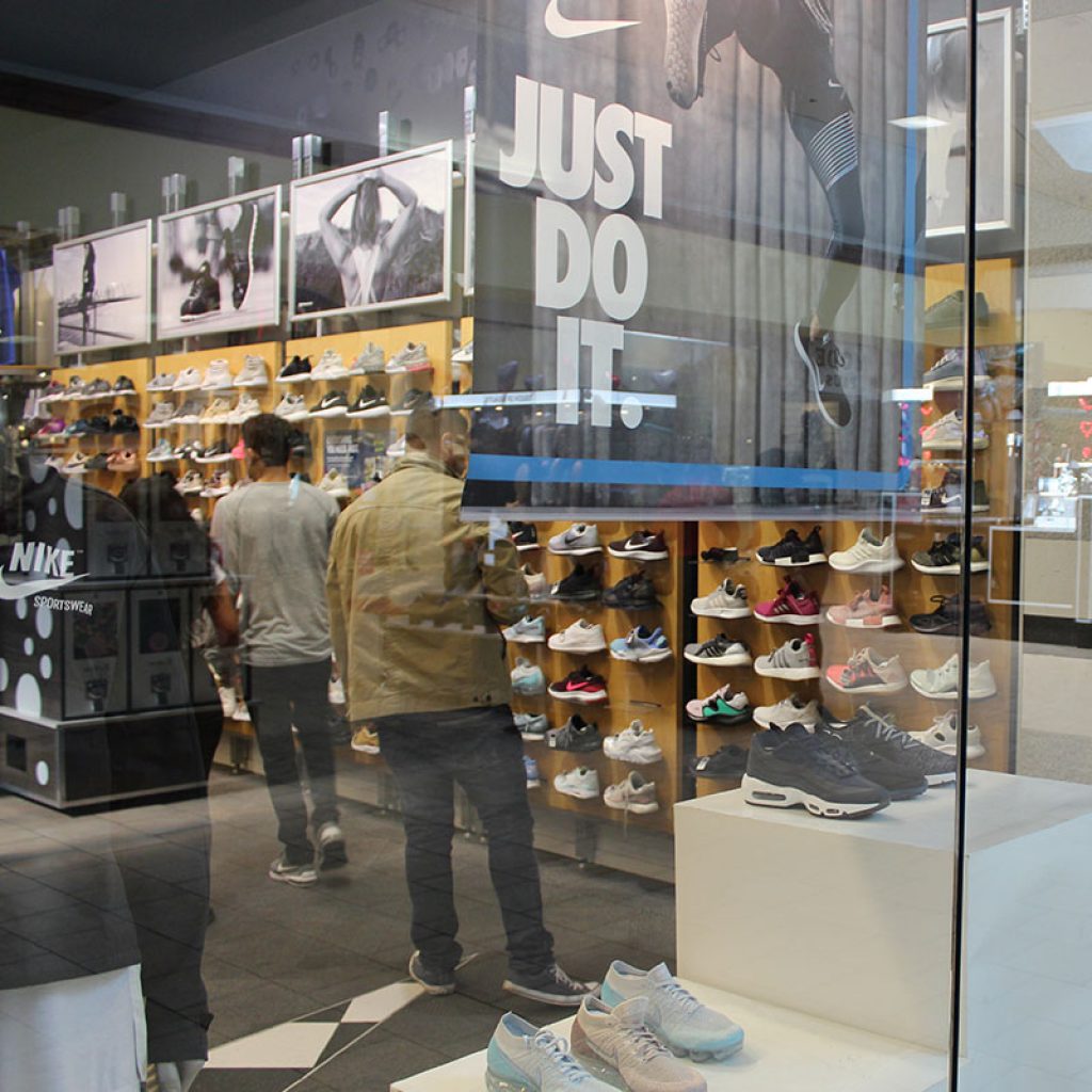 tour of finish line with nike store inside